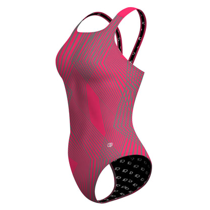 01/08/2026 - Classic Strap Swimsuit